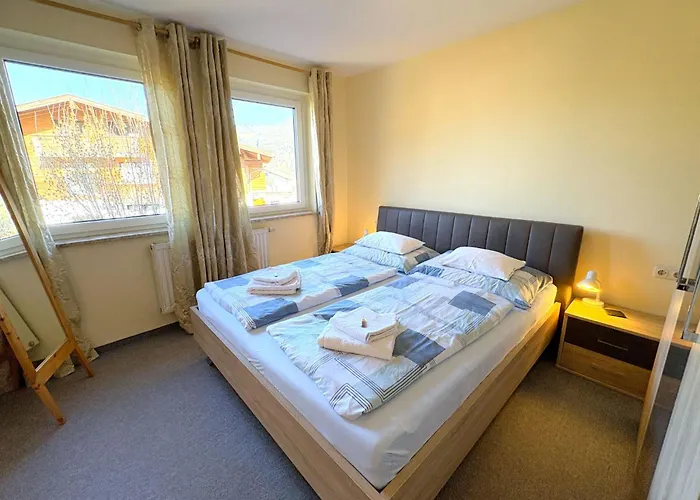 Daire Haus Kitzsteinhorn By Interhome Zell am See